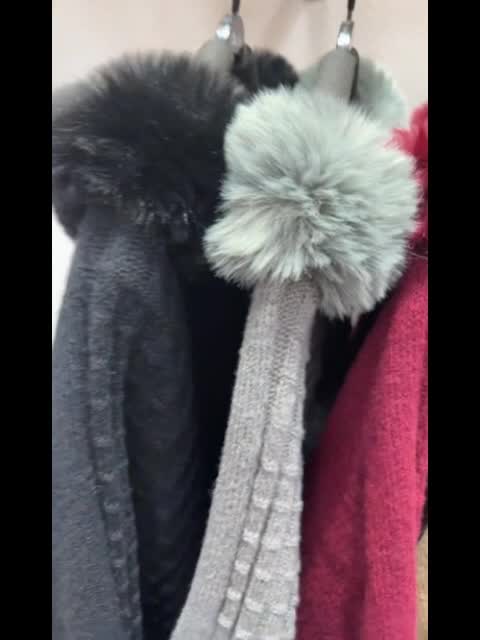 Women'S Elegant Faux Fur Collar Cape Coat - Soft Winter Coat with Plush Fur Trim, All-Season Chic Outerwear for Everyday & Formal Events