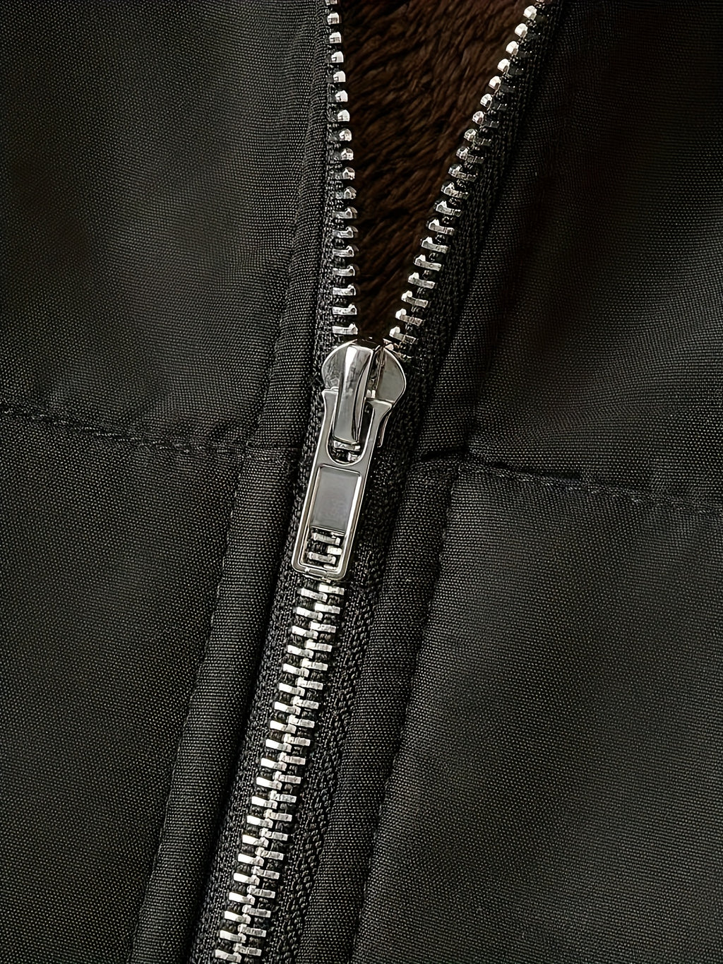 Solid Color Thermal Lined Hooded Jacket for Autumn/Winter Warmth and Casual Wear