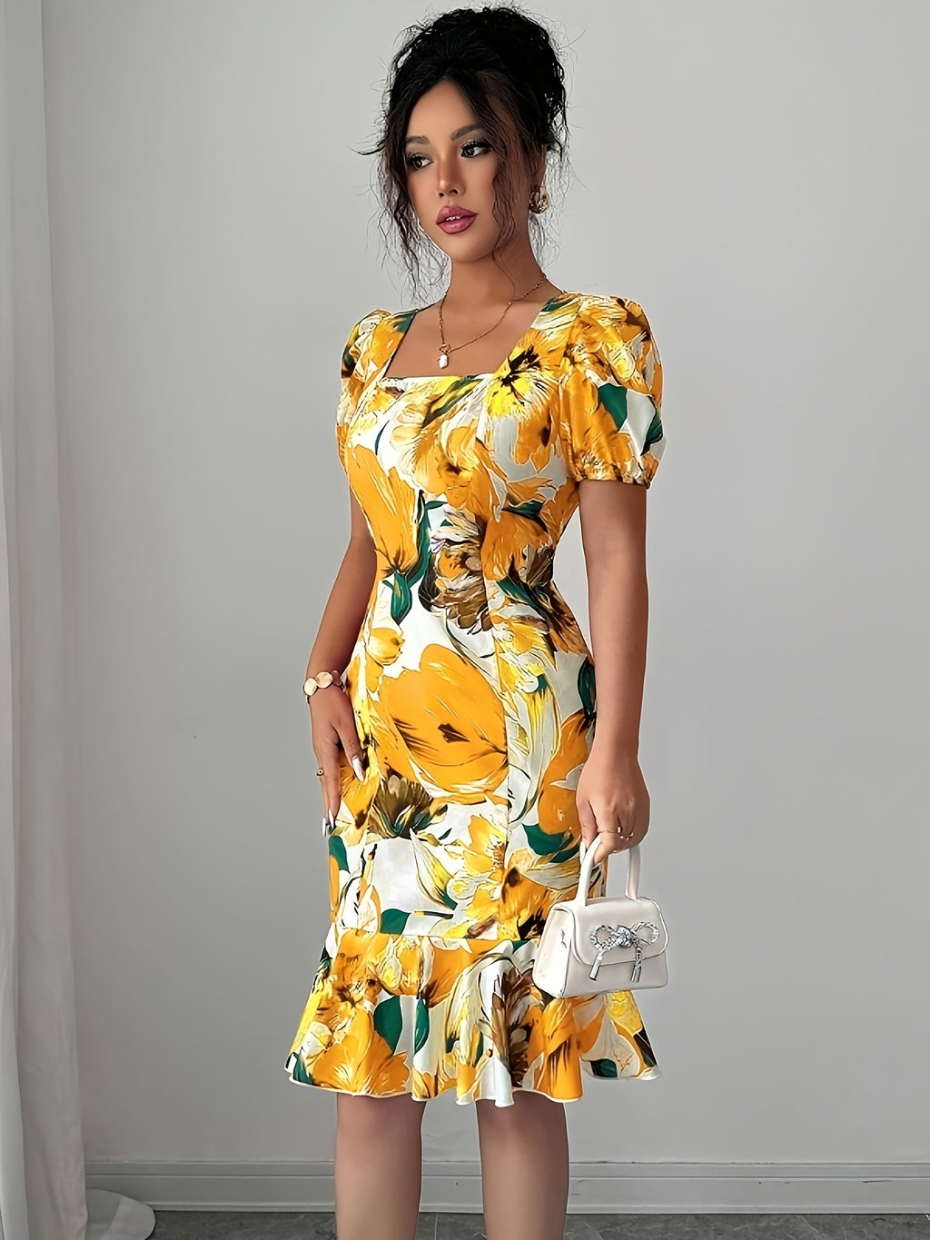 Elegant Square Neck Puff Sleeve Cinched Waist Ruffled Retro Vacation Floral Dress