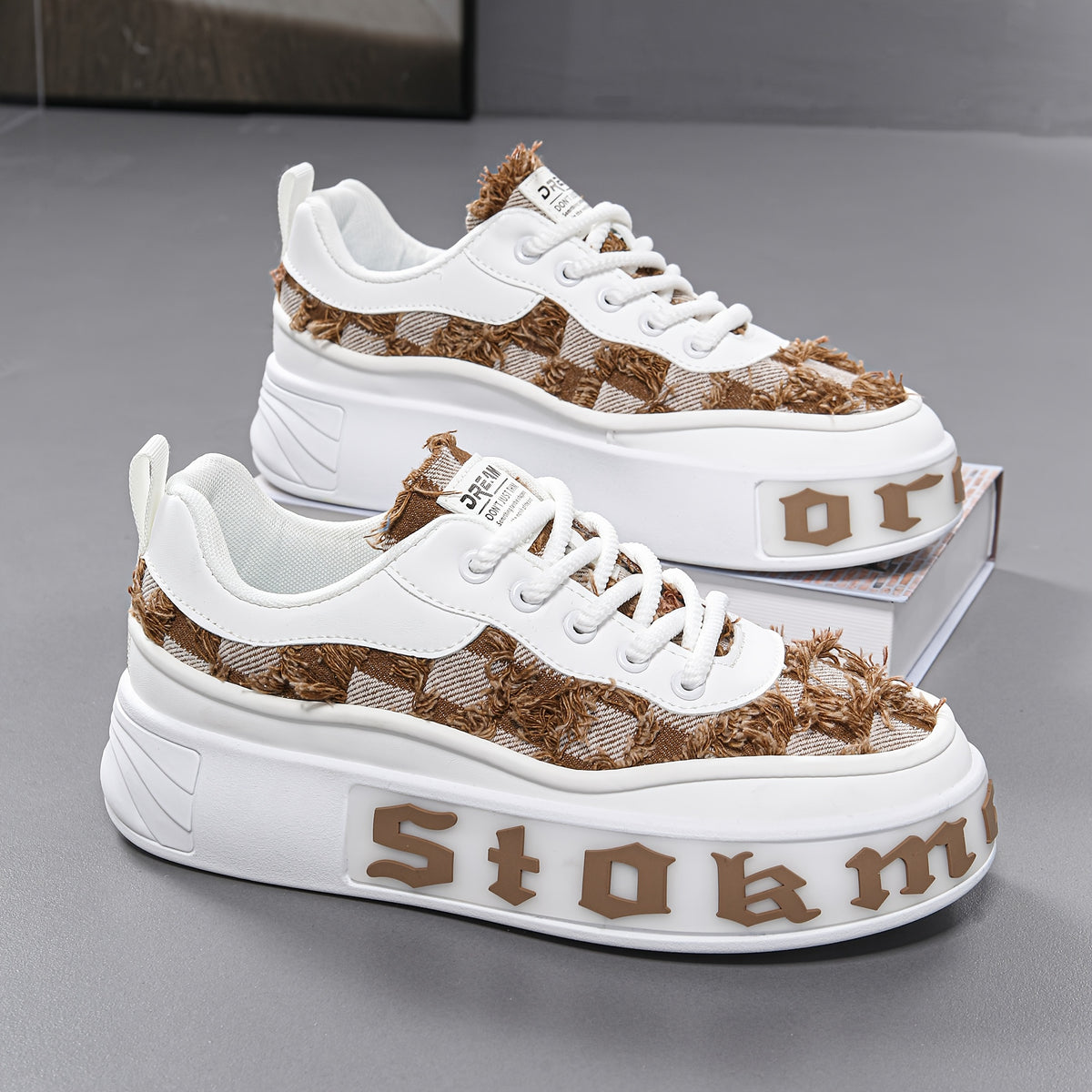 Men's - Thick-Soled Skate Sneakers - Breathable /Canvas Upper & Cushioned PVC Sole - Lace-Up Low-Top Skate Shoes Suitable for, Gym, Skateboarding - Multi-Color Options (Maintain Dry)