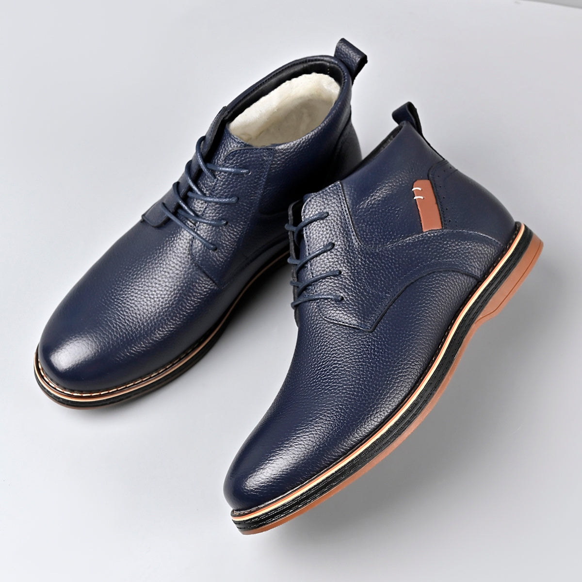 [Fearless of The Cold in Winter] New Winter Men'S Warm Lace-Up Boots, First Layer Cowhide Upper + Non-Slip Wear-Resistant Rubber Sole + Thickened Fleece Lining - Comfortable And Warm, 10 Sizes to Choose From, Suitable for Daily Leisure
