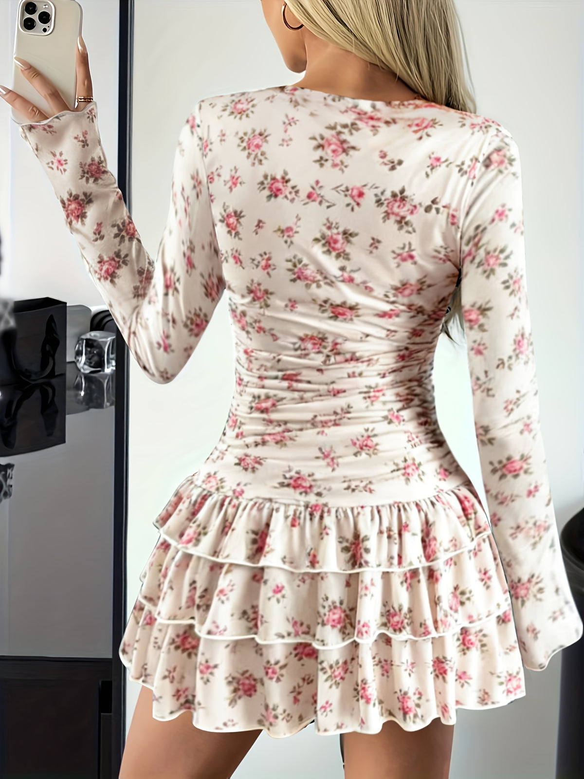 Women's Spring/Autumn New Floral Print Round Neck Ruffle Sleeve Slim Fit Dress