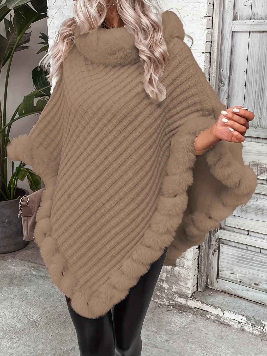 Women'S Elegant Faux Fur Collar Cape Coat - Soft Winter Coat with Plush Fur Trim, All-Season Chic Outerwear for Everyday & Formal Events
