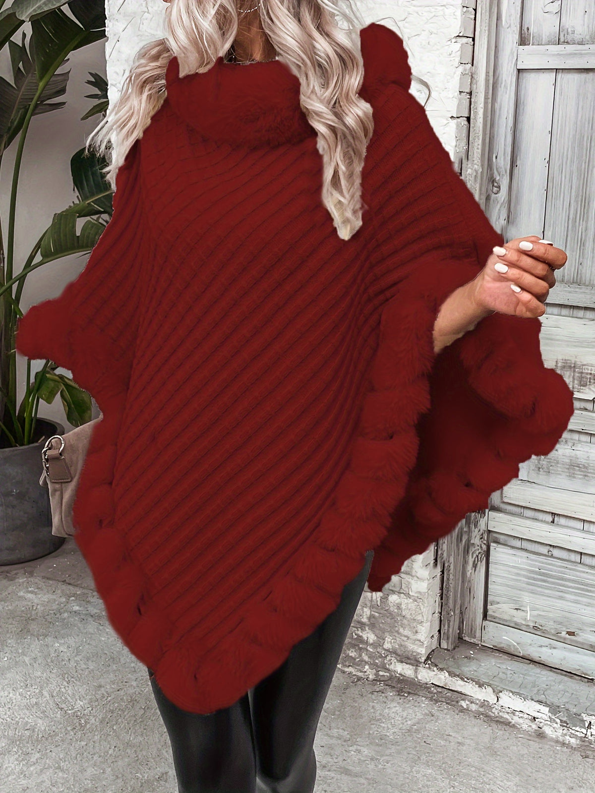 Women'S Elegant Faux Fur Collar Cape Coat - Soft Winter Coat with Plush Fur Trim, All-Season Chic Outerwear for Everyday & Formal Events