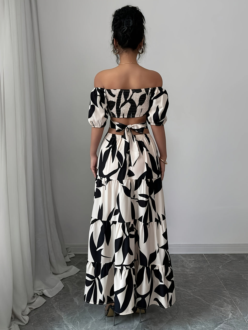 Women'S Off-Shoulder Floral Print Maxi Dress with Belt - Elegant Asymmetrical Hem, Sleeveless Vacation Dress in Black & White Floral Pattern, Lightweight Polyester for Summer Getaways, Cute Summer Dresses