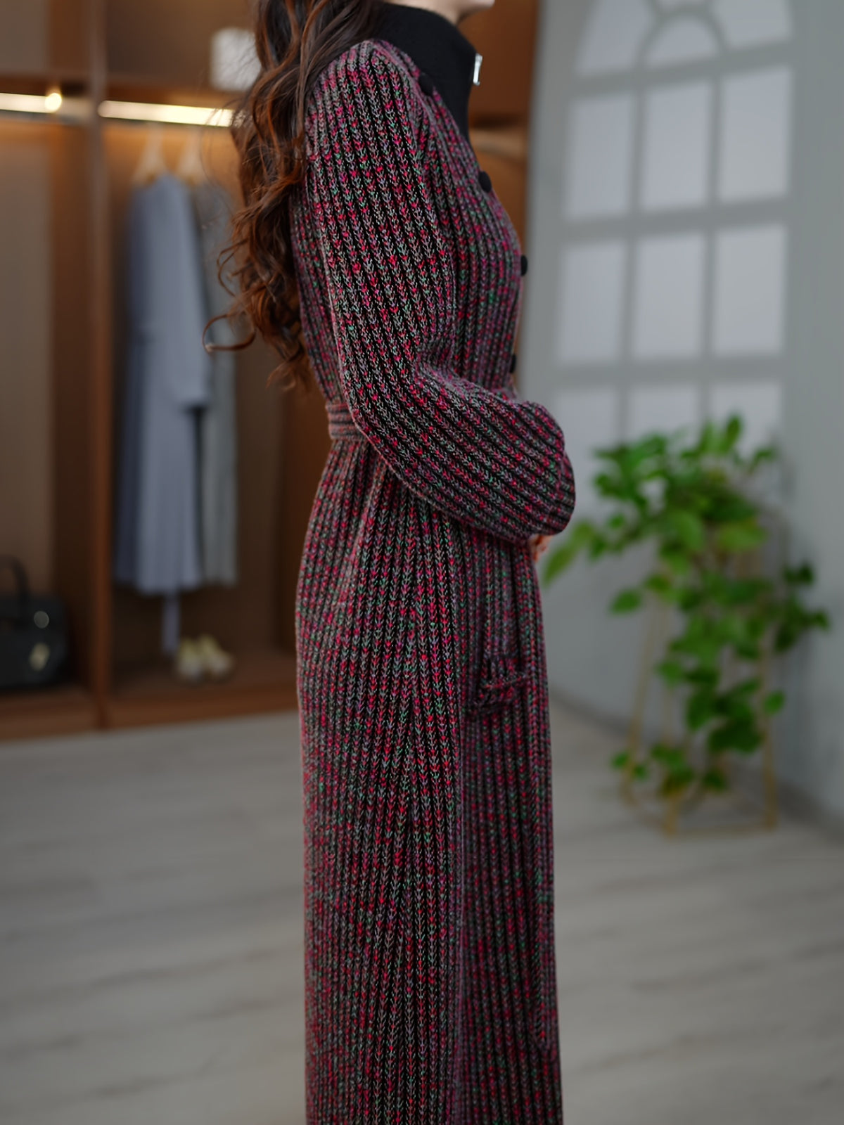 This Women'S High-Neck Zip-Up Faux Two-Piece Mink Velvet Dress Features a Removable Waist Tie Design for a Fitted Look. It'S a Long-Sleeve Dress Suitable for Spring, Autumn, And Winter, Providing Warmth As a Base Layer. Perfect for Casual Outings