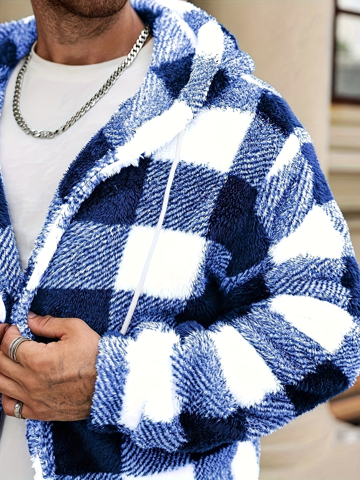 Men's Plaid Print Thermal Lined Hooded Long-Sleeve Casual Short Top, Autumn/Winter Flannel Short Top for Outings, a Gift for Friends, Husbands, or Boyfriends